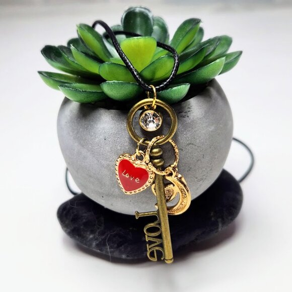 Key charm Love Charm Adjustable Corded Necklace Handcrafted - Picture 1 of 3